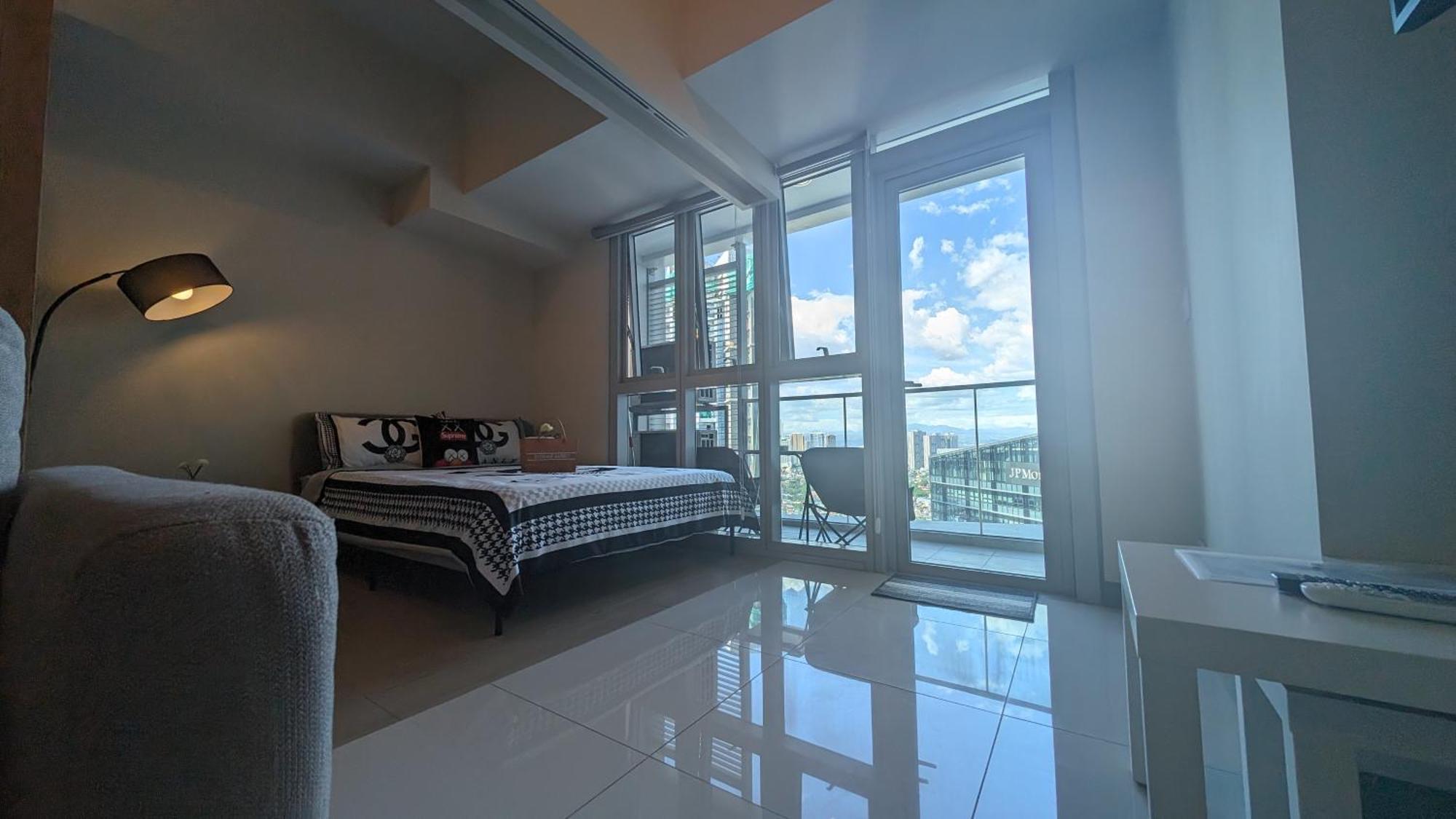 Aparthotel Eg Private House -Bgc Uptown Taguig Exterior foto